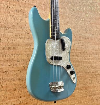 1971 Fender Musicmaster Bass