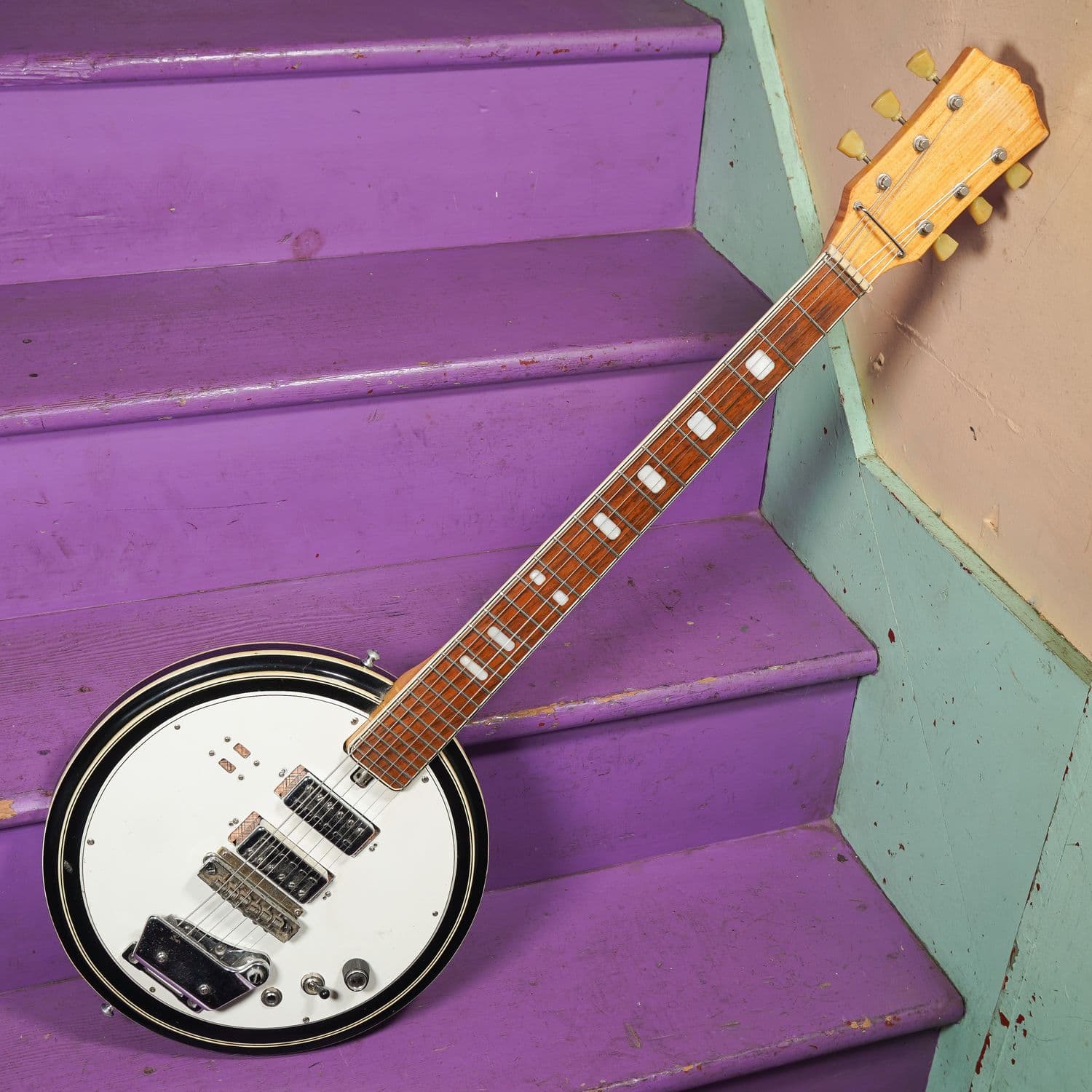 1960s Teisco (Winston-Brand) Banjo-Shaped Electric Guitar