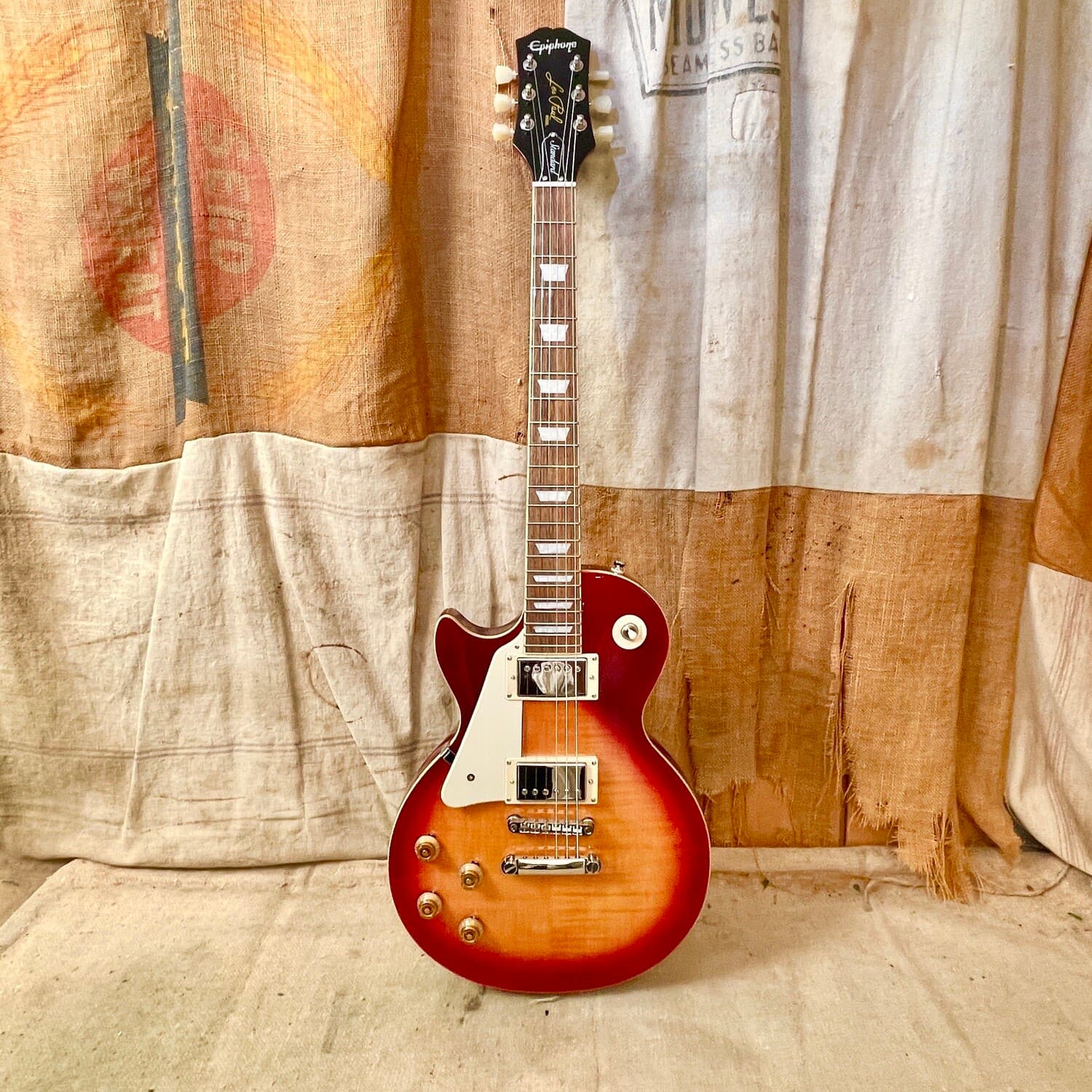 2022 Epiphone Les Paul Standard- Sunburst-Left Handed w/H.C.