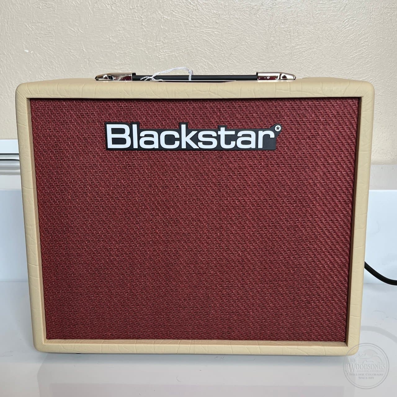 30W 1x10 Combo Amplifier in Cream