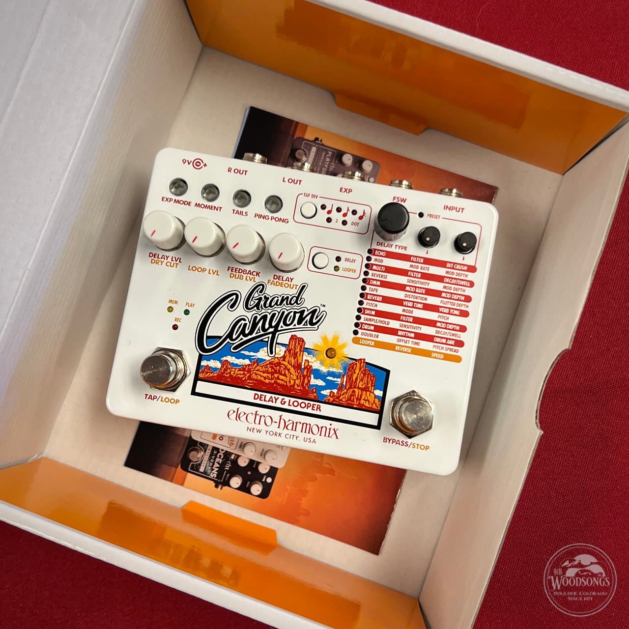 GRAND Canyon Delay and Looper EHX Pedals