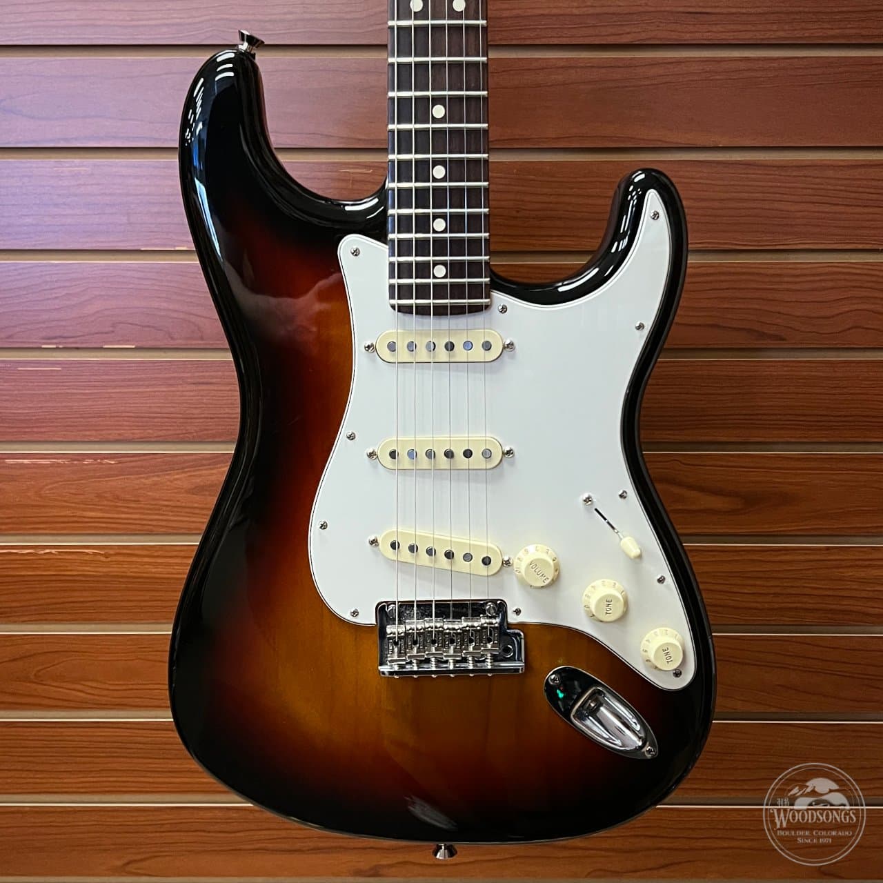USED FENDER AMERICAN STRAT (2008)