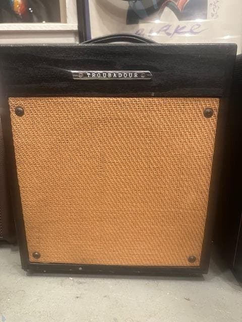 Troubador Acoustic Amplifier