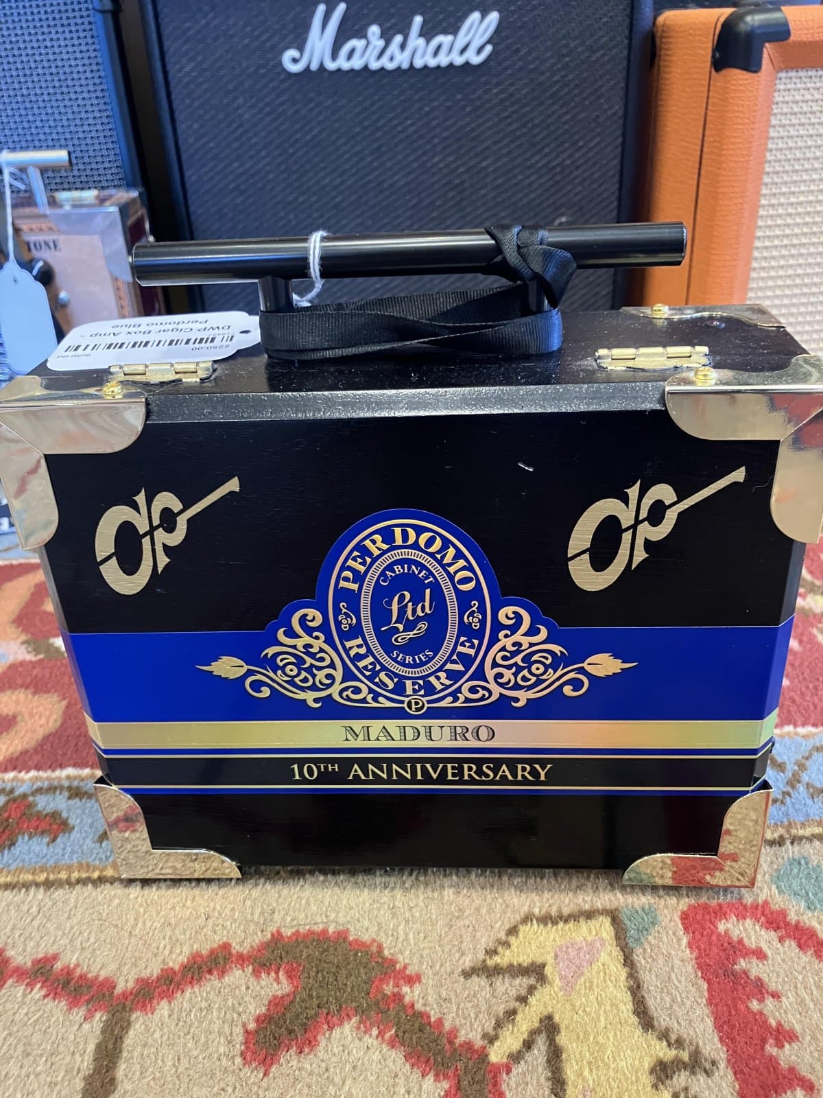 DWP Cigar Box Amp - Perdomo Blue CBA127.24