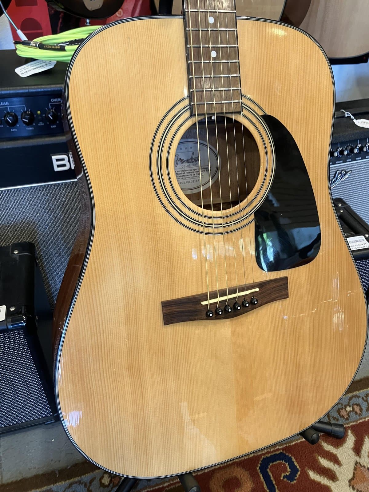 Fender DG-85 Acoustic w/ bag