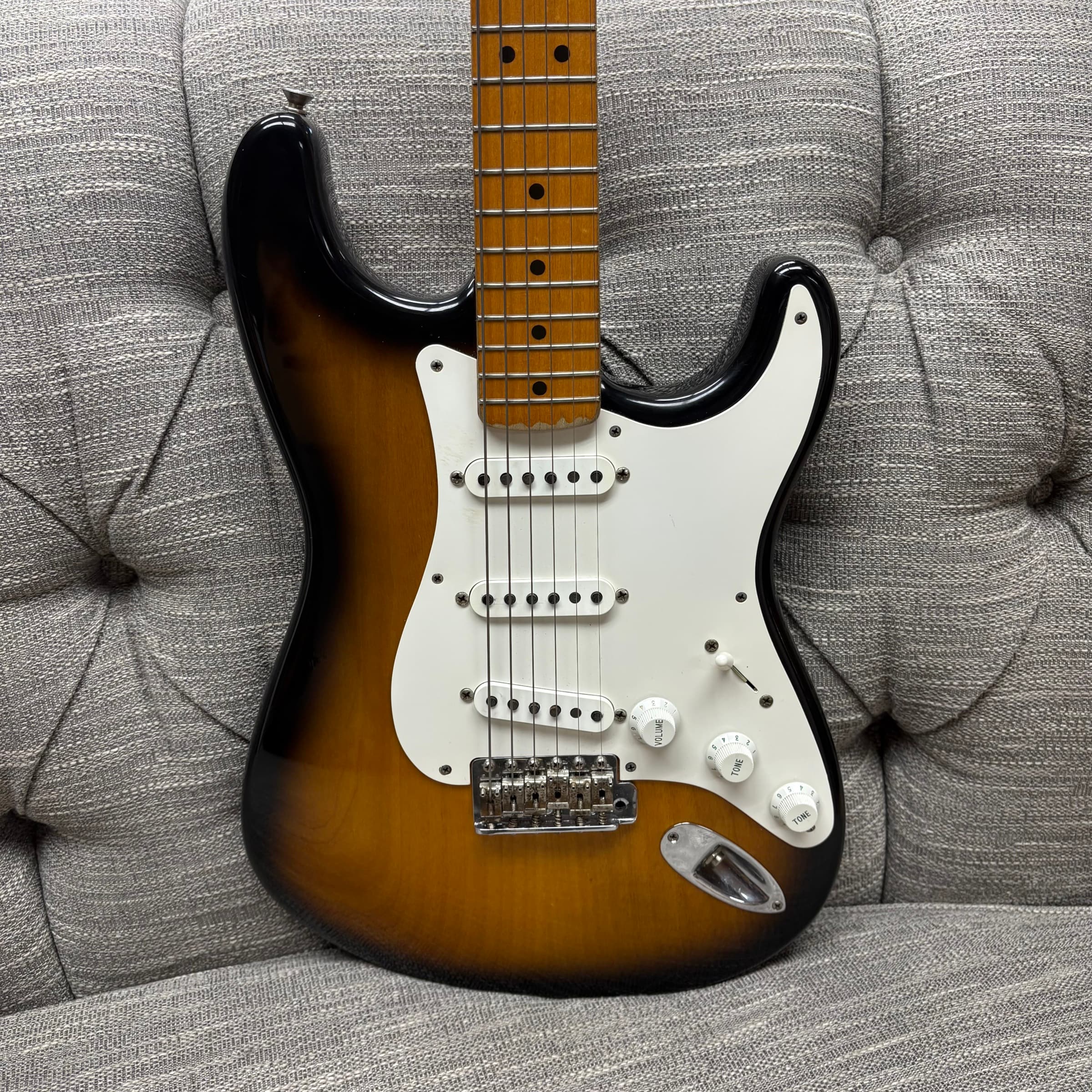 1997 Fender 57 Stratocaster 2 Tone Sunburst