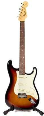 Fender American Original ’60s Stratocaster Rosewood Fingerboard 3-Color Sunburst
