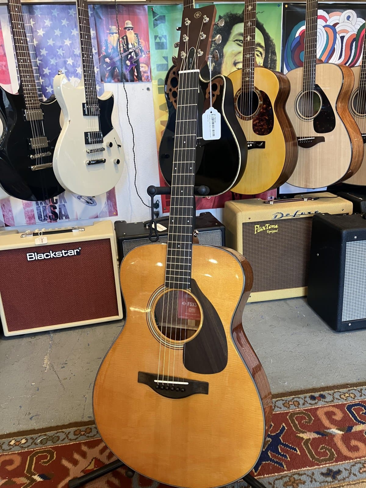 Yamaha FSX5 Red Label Acoustic/Electric Guitar - Natural Finish - With Hardshell Case