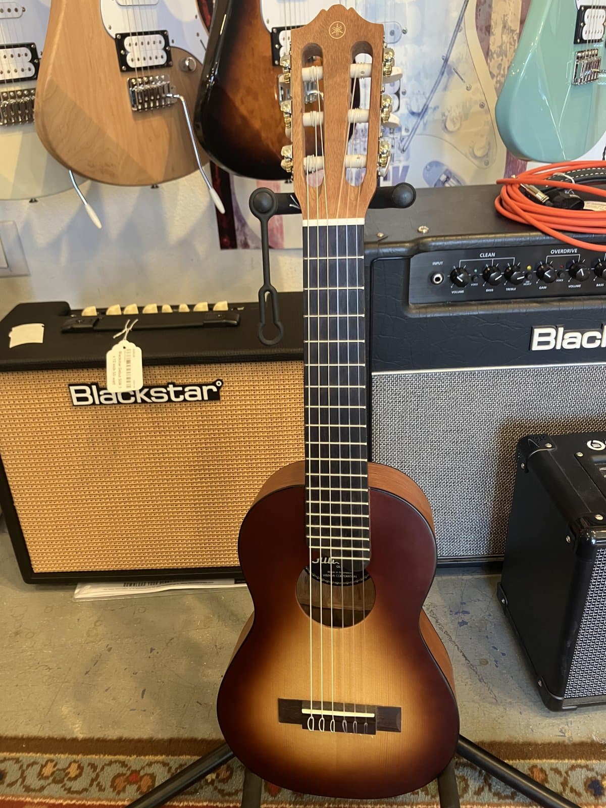 Yamaha GL1TBS Guitar Ukulele - Tobacco Sunburst Finish - With Gigbag