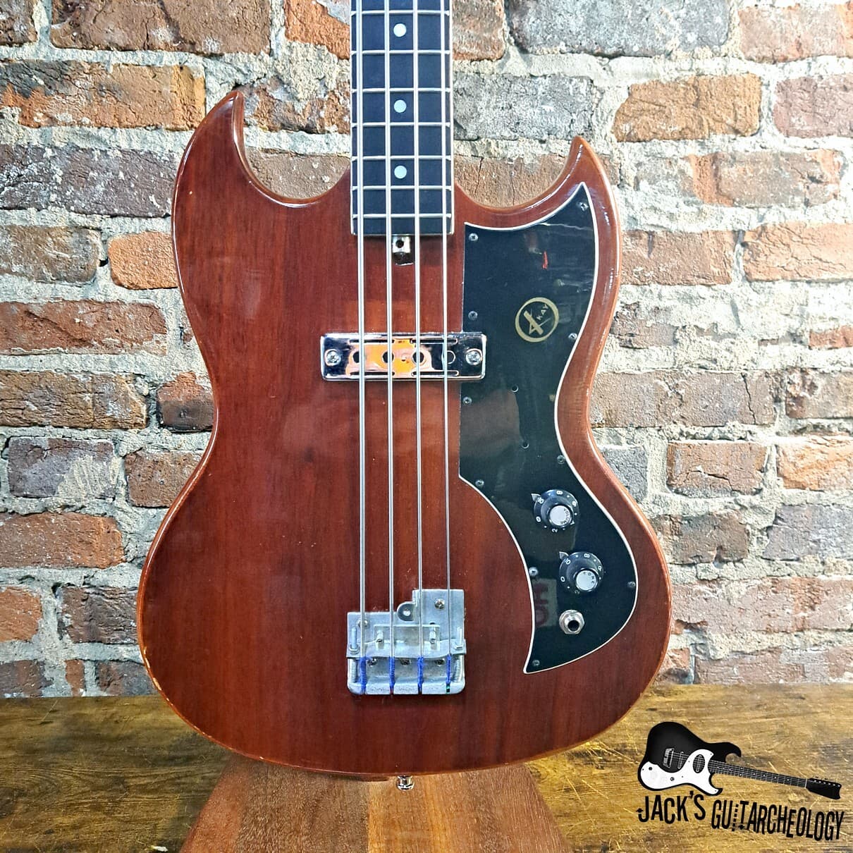Kay K-1B Double Horn MIJ Electric Bass w/ Flats (1960s - Cherry)
$395.00