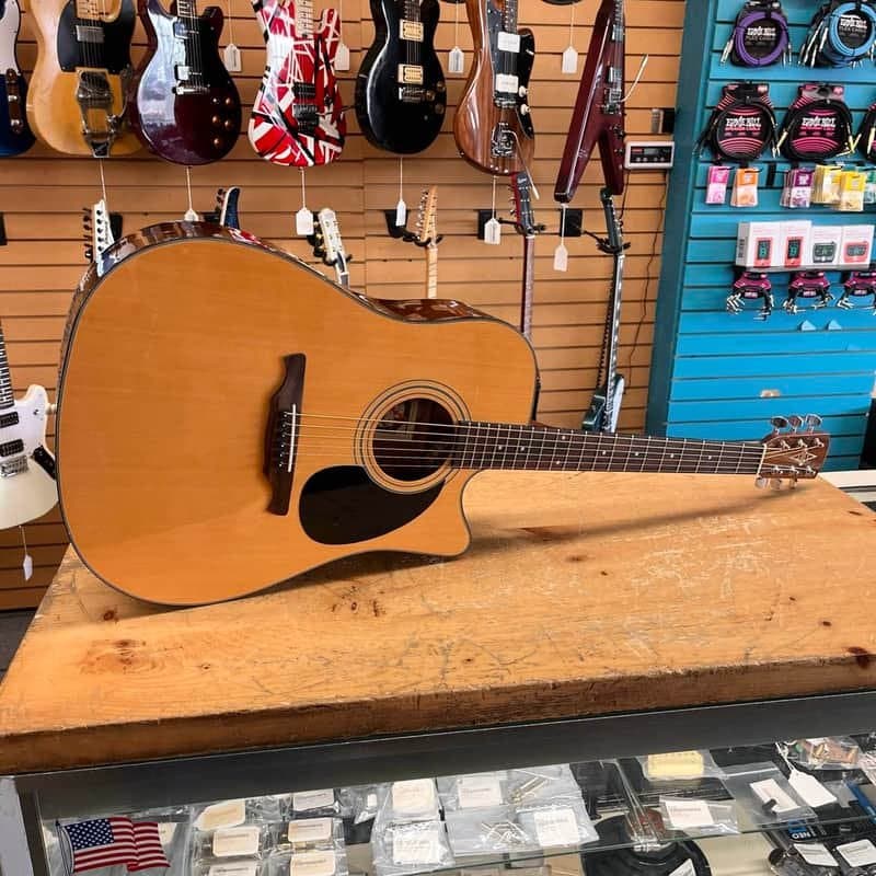 Alvarez RD30CN Acoustic Electric Guitar