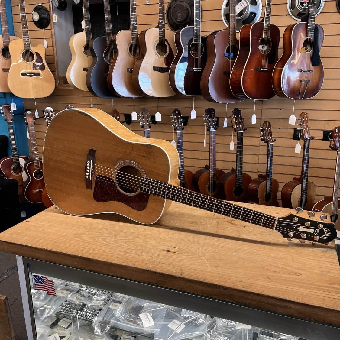 Guild D30-BLD Acoustic Electric Guitar