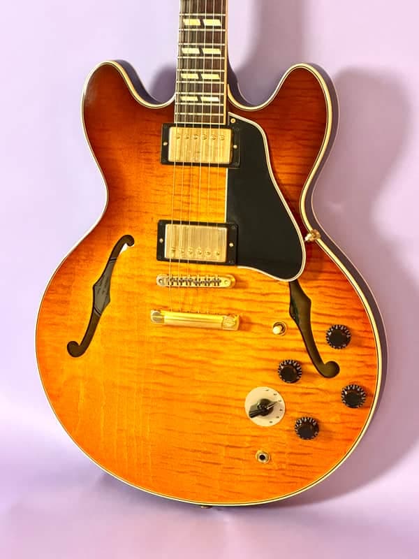 Gibson ES-345- Memphis 1964 Re-issue Sunburst Figured Maple Top and Back