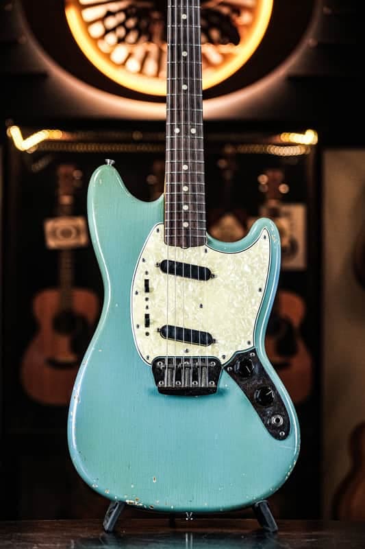 1966 Fender Duo-Sonic II daphne blue