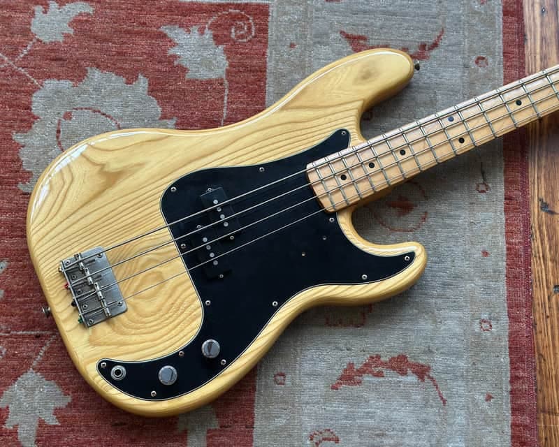 Fernandes FPB-55N Precision Bass Stone Logo