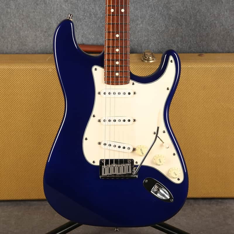 Fender American Standard Stratocaster - 1994 - Midnight Blue - 2nd Hand