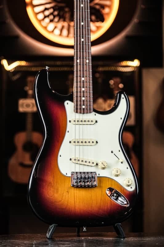 2002-2004 Fender ST-XII 12-String Stratocaster MIJ 3-tone sunburst