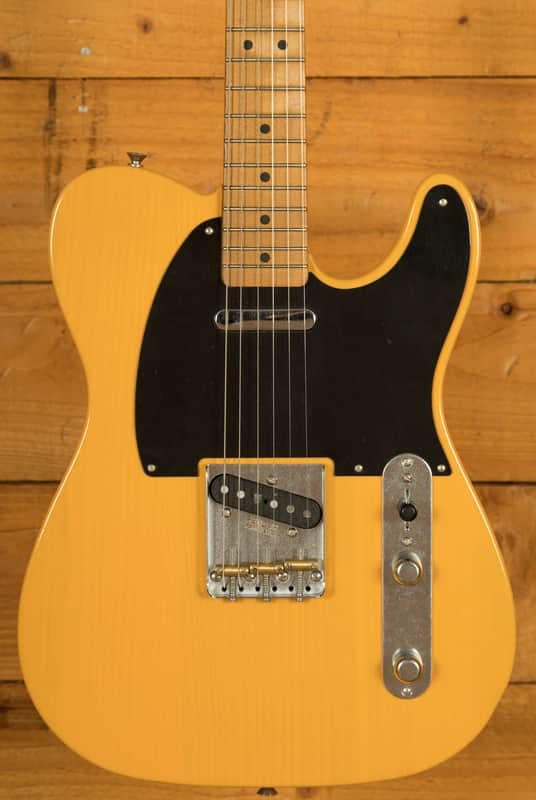 Fender 75th Anniversary Vintera II Road Worn 1951 Telecaster - Maple - Butterscotch Blonde