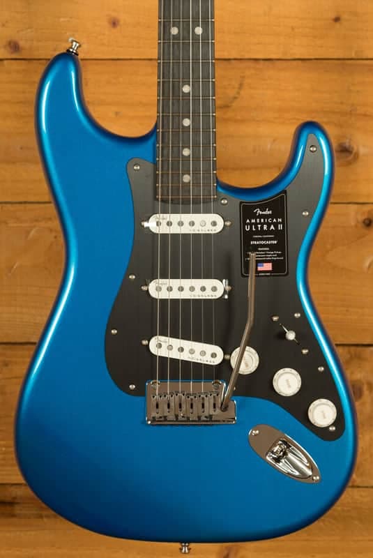 Fender American Ultra II Stratocaster - Ebony - Noble Blue
