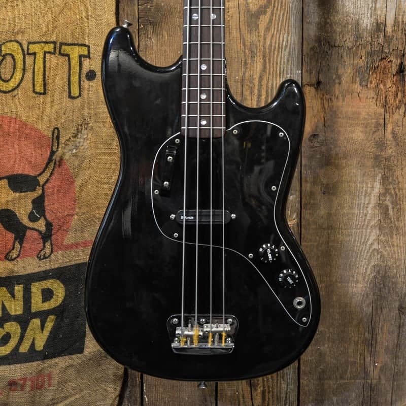 Fender Musicmaster with Rosewood Fretboard 1978 - Black