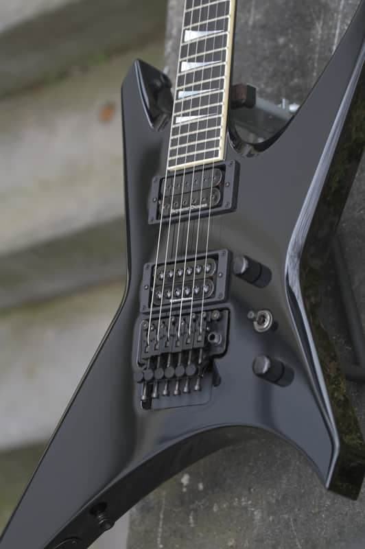 Jackson Custom Shop USA Select Warrior™ WR1 - Gloss Black