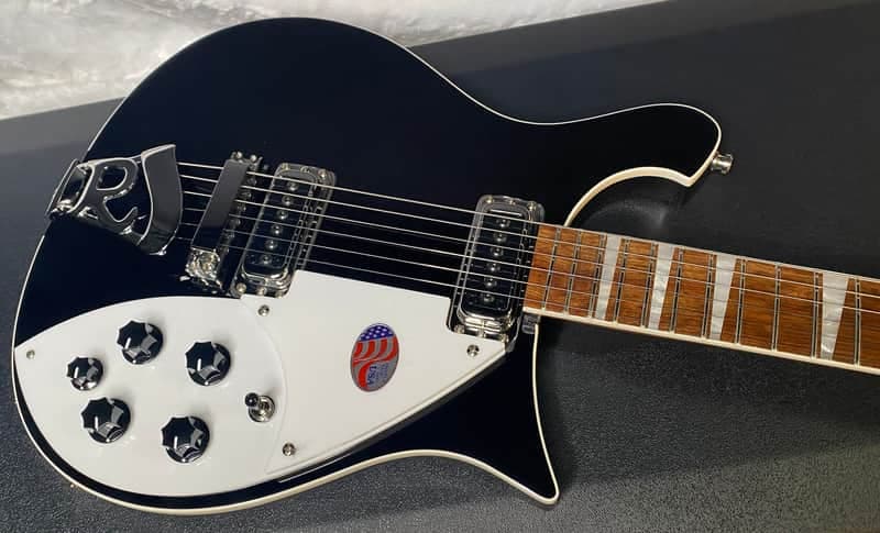 NEW Rickenbacker 620 Jet Glo JG - Authorized Dealer - In-Stock! 7.9 lbs -G06952