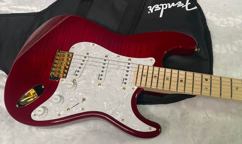 NEW ! Fender Richie Kotzen Stratocaster - Transparent Red Burst - Made in Japan - Authorized Dealer - 8.1 lbs - G05405