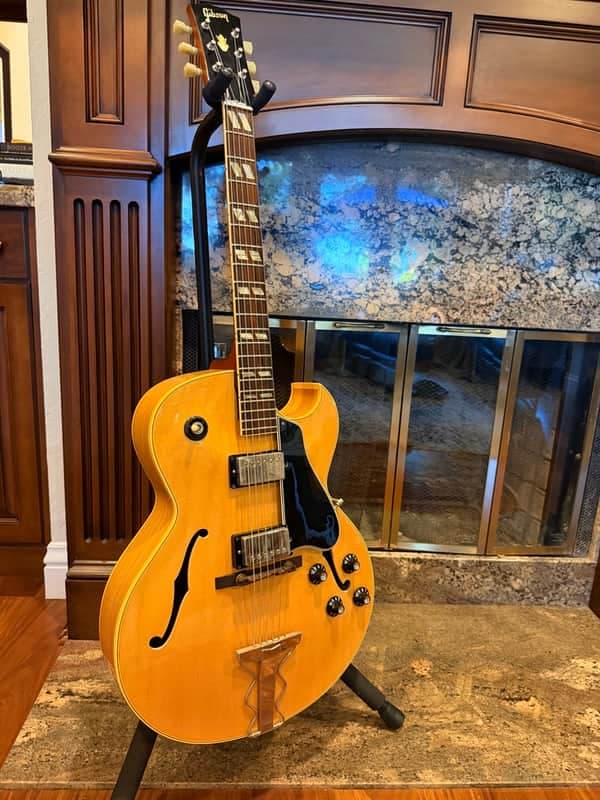 1965 Gibson ES-175 - Natural Blonde Finish w/HSC (Brad Gillis Collection)