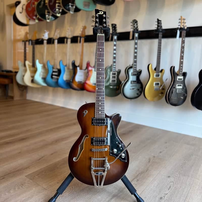 Duesenberg Starplayer TV 2010s - Sunburst