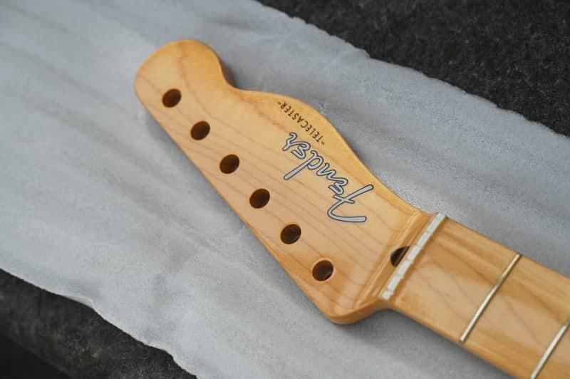 Fender Made in Japan Traditional II 50's Telecaster® Neck - Natural Gloss