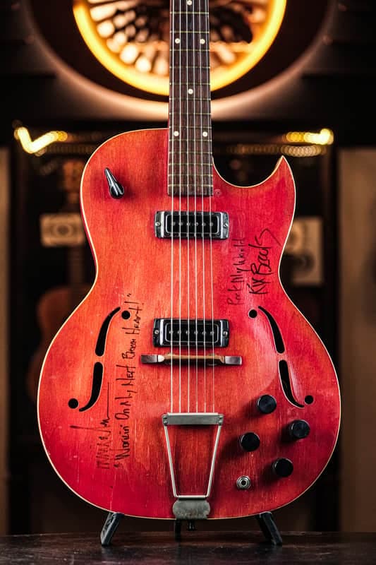 1966 Kay K562 cherry red