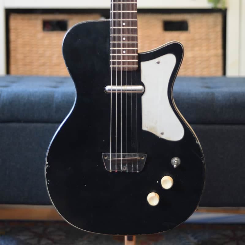 1961 Silvertone U-1 Black