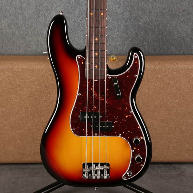 Fender American Vintage II 1960 Precision Bass - 3-Colour Sunburst - 2nd Hand