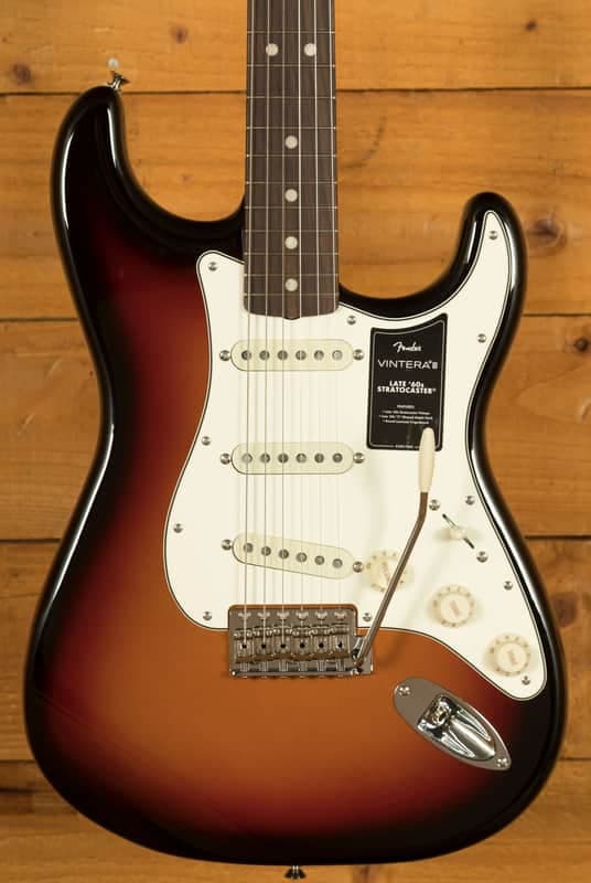 Fender Vintera III Late '60s Stratocaster - Rosewood - 3-Colour Sunburst