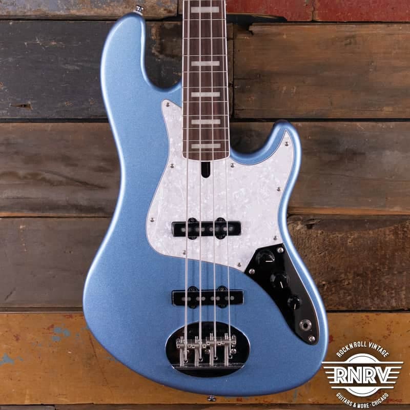 Lakland Skyline Darryl Jones 4, Rosewood, Lake Placid Blue B Stock