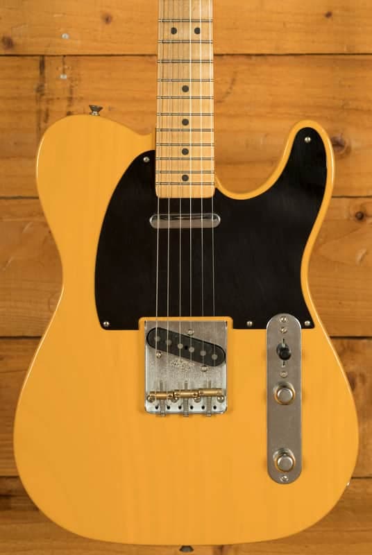 Fender 75th Anniversary Vintera II Road Worn 1951 Telecaster - Maple - Butterscotch Blonde