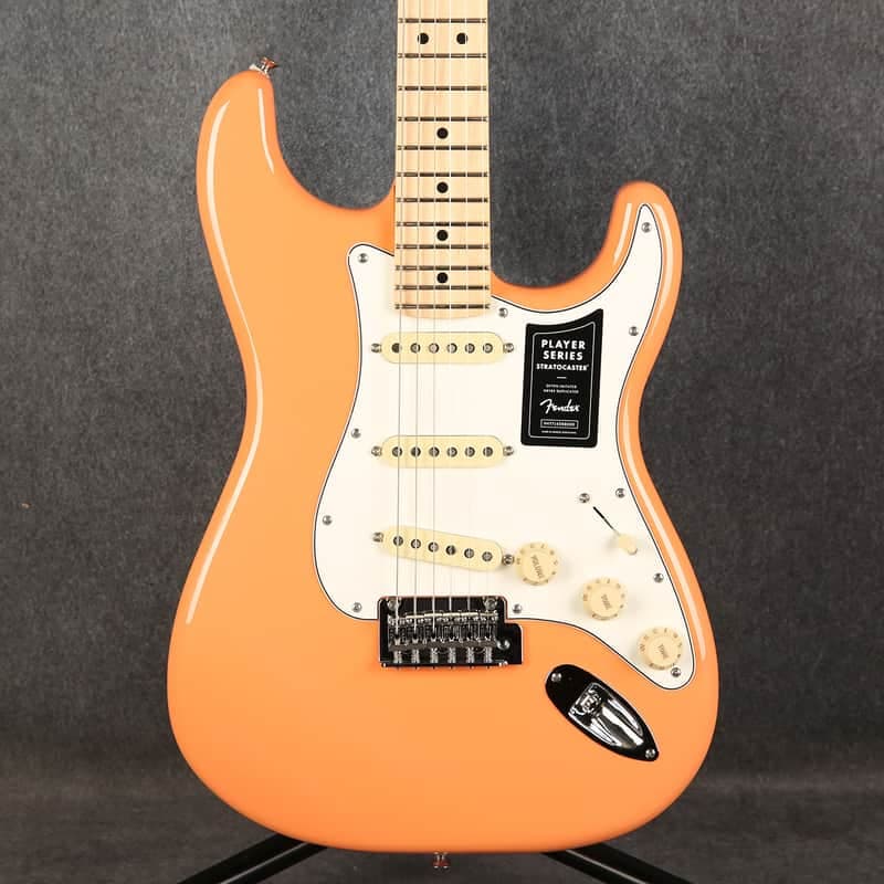 Fender Limited Edition Player Stratocaster - Pacific Peach - 2nd Hand (X1189986)