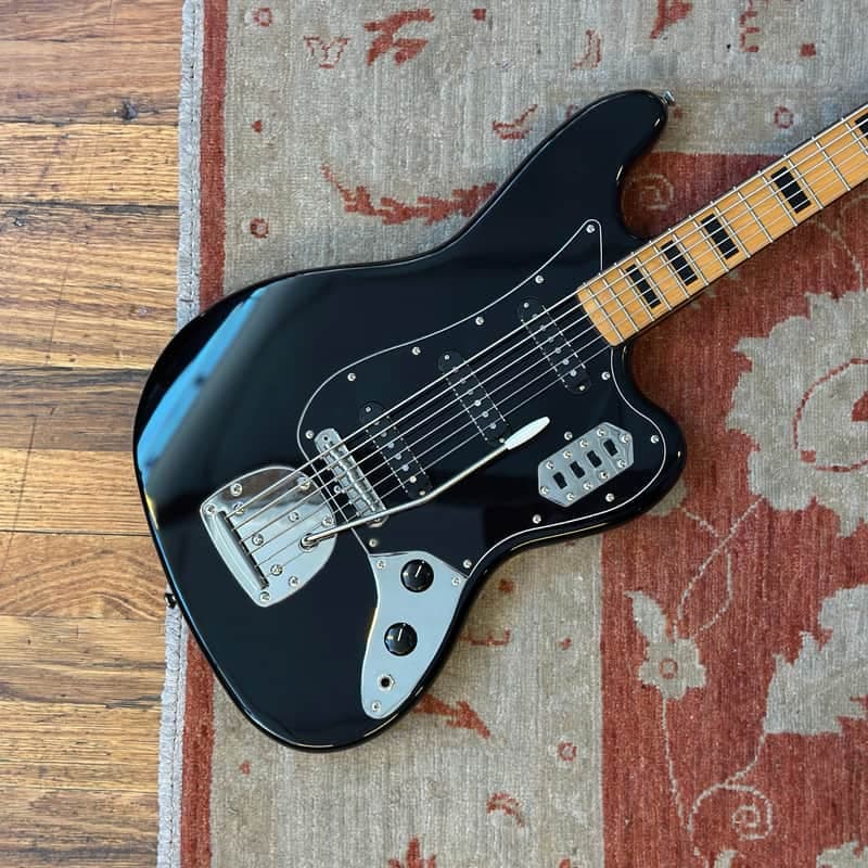 Fender Squier FSR Classic Vibe Bass VI Maple Fingerboard - Black with Matching Headstock