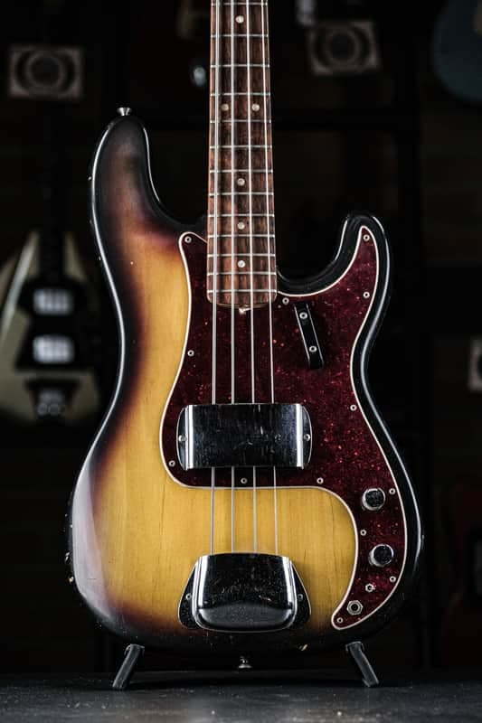 1969 Fender Precision Bass sunburst