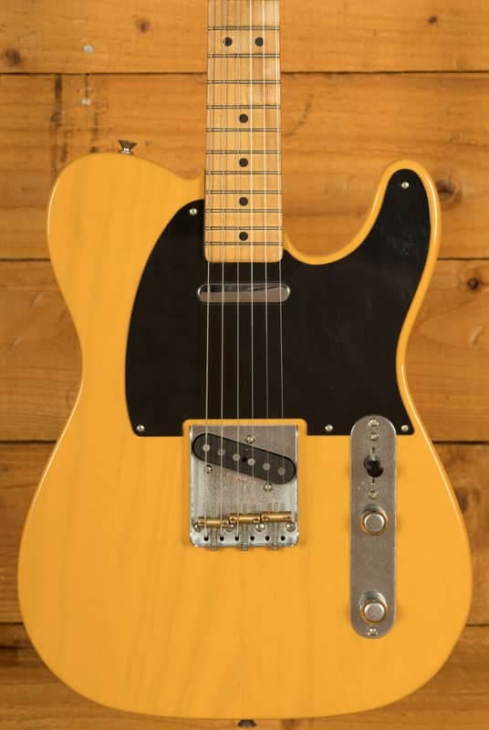 Fender 75th Anniversary Vintera II Road Worn 1951 Telecaster - Maple - Butterscotch Blonde