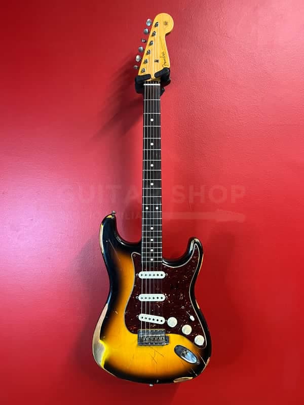 Fender '60 Stratocaster Custom Shop Heavy Relic Faded Sunburst Messe 2007
