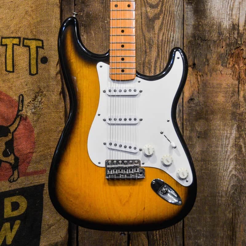 Fender 40th Anniversary American Standard Stratocaster with Maple Fretboard 1994 (#92 of 1954) - Brown Sunburst