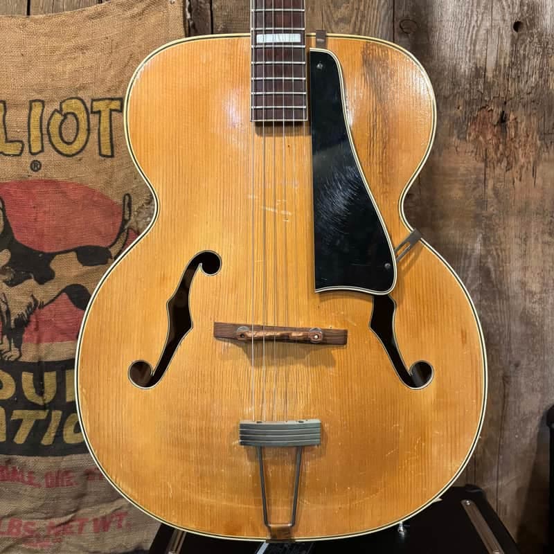 Kay Sherwood Deluxe 1950s - Natural