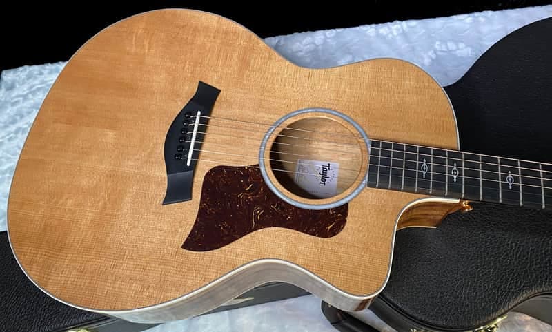 NEW! Taylor 214ce-K DLX Koa Grand Auditorium Acoustic-Electric Guitar Natural Finish - 4.8lbs - Authorized Dealer - G06210
