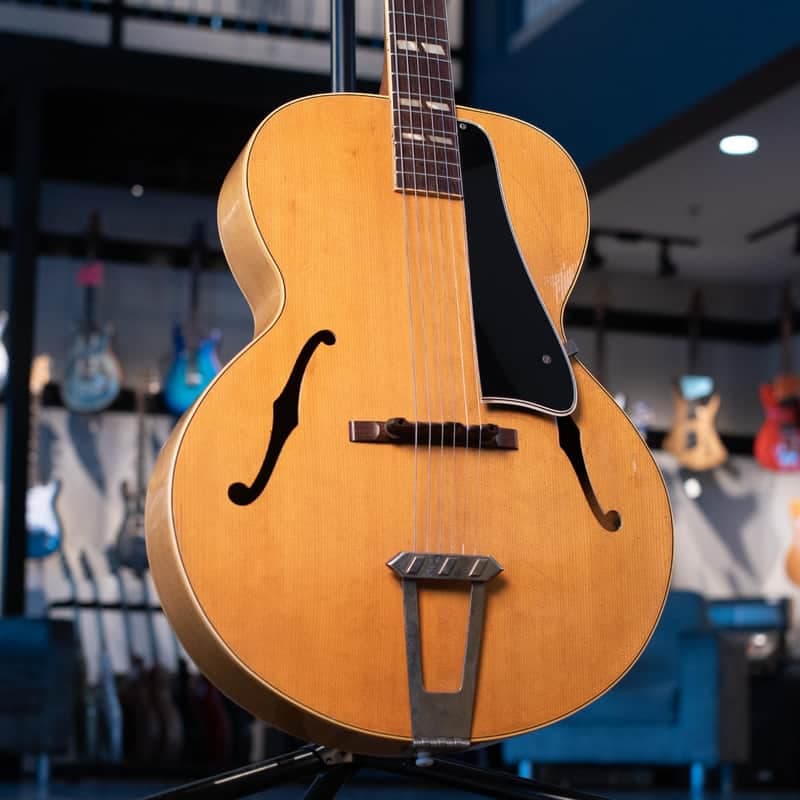 Gibson L-4 Natural 1952