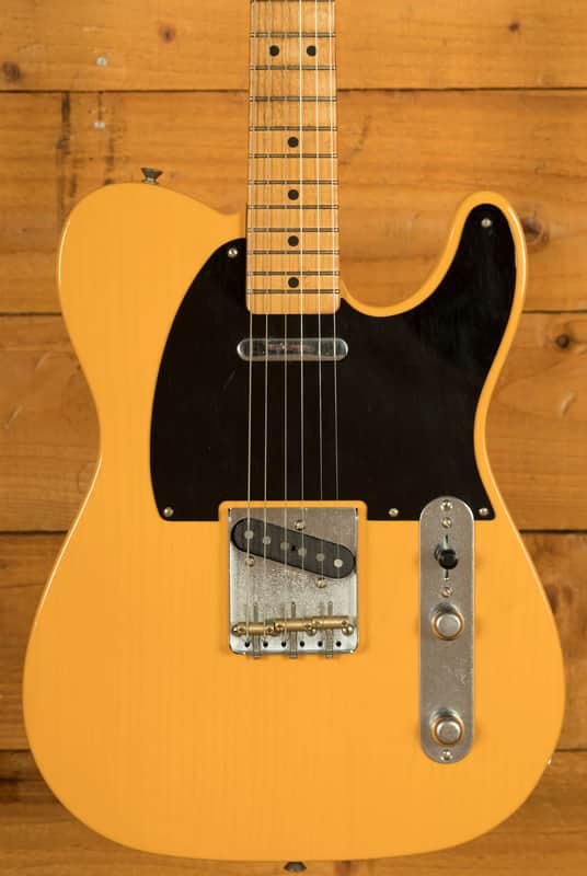 Fender 75th Anniversary Vintera II Road Worn 1951 Telecaster - Maple - Butterscotch Blonde