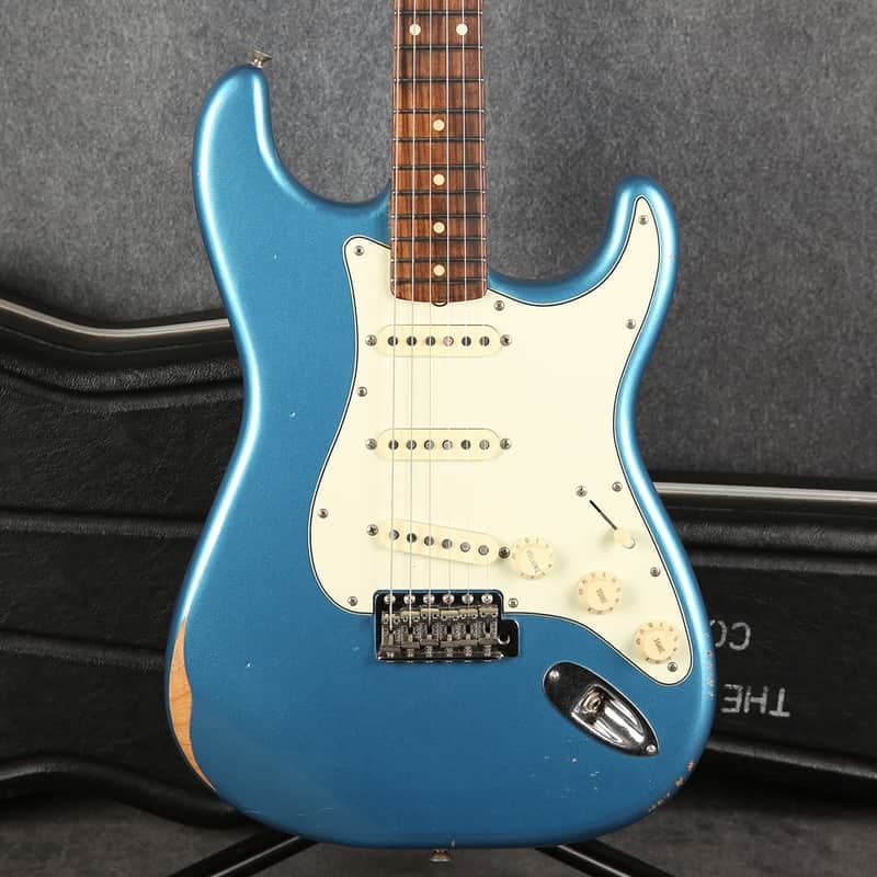 Fender Vintera Road Worn '60s Stratocaster - Lake Placid Blue - 2nd Hand
