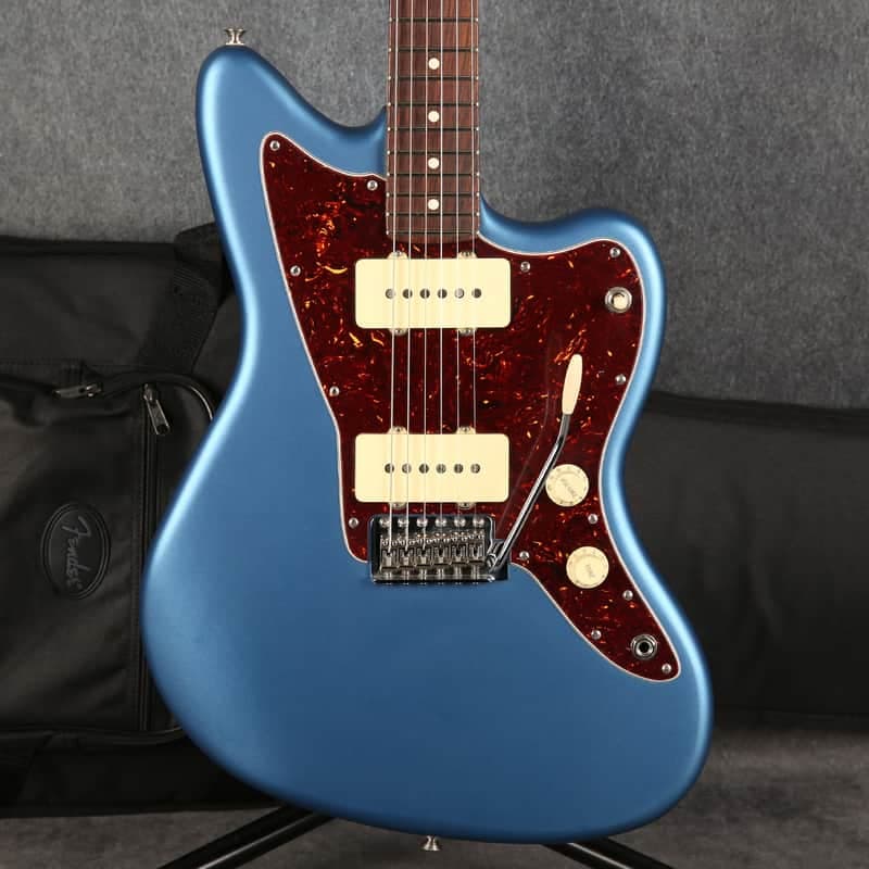 Fender American Performer Jazzmaster - Satin Lake Placid Blue - 2nd Hand
