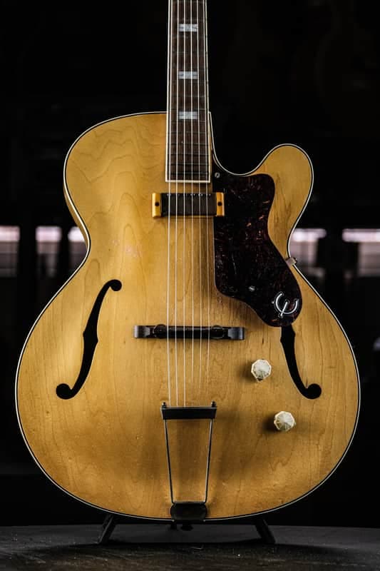 1953 Epiphone Zephyr Regent natural