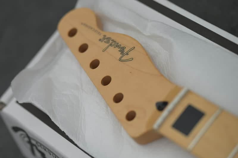 Fender Player Series Telecaster® Neck w/Block Inlays, 22 Medium Jumbo Frets, Maple - Natural Satin